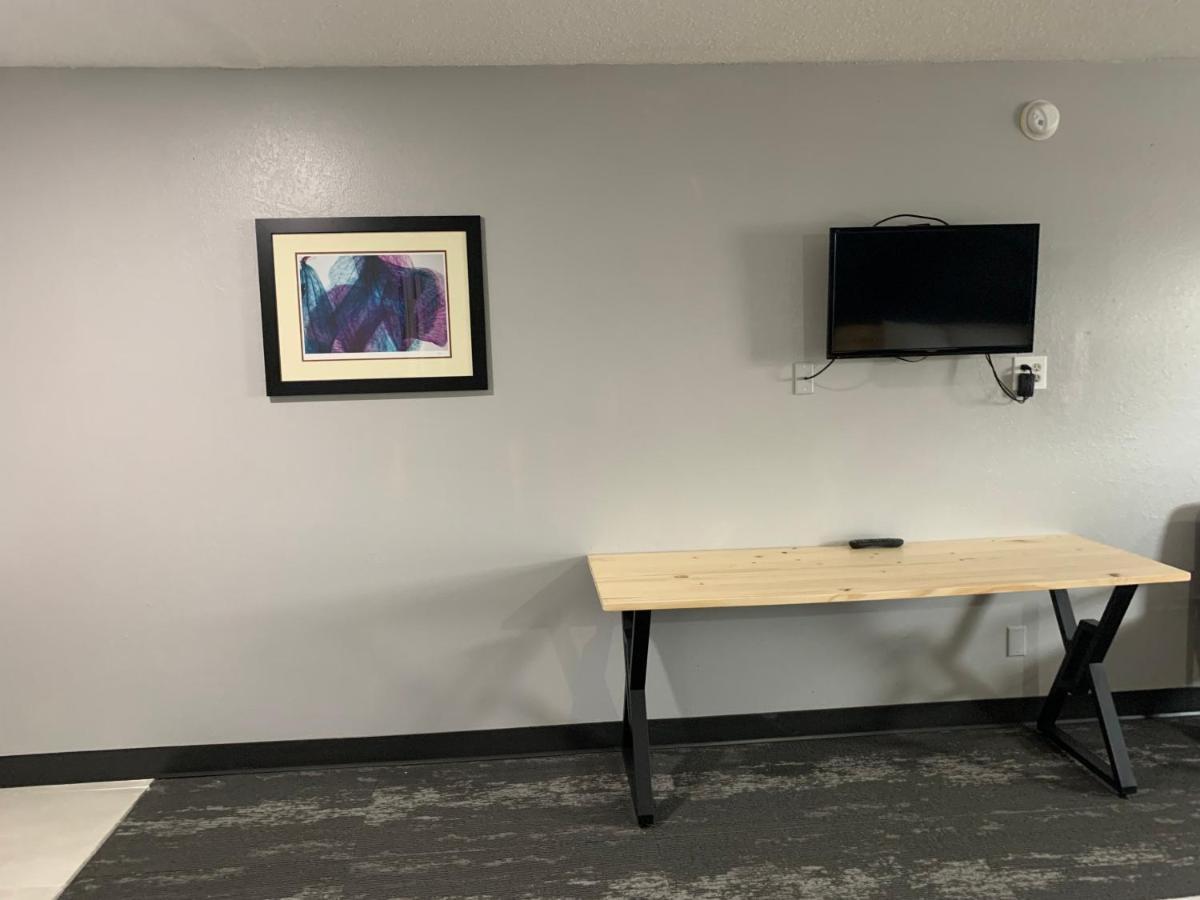 Royalinn Elizabethtown Bagian luar foto