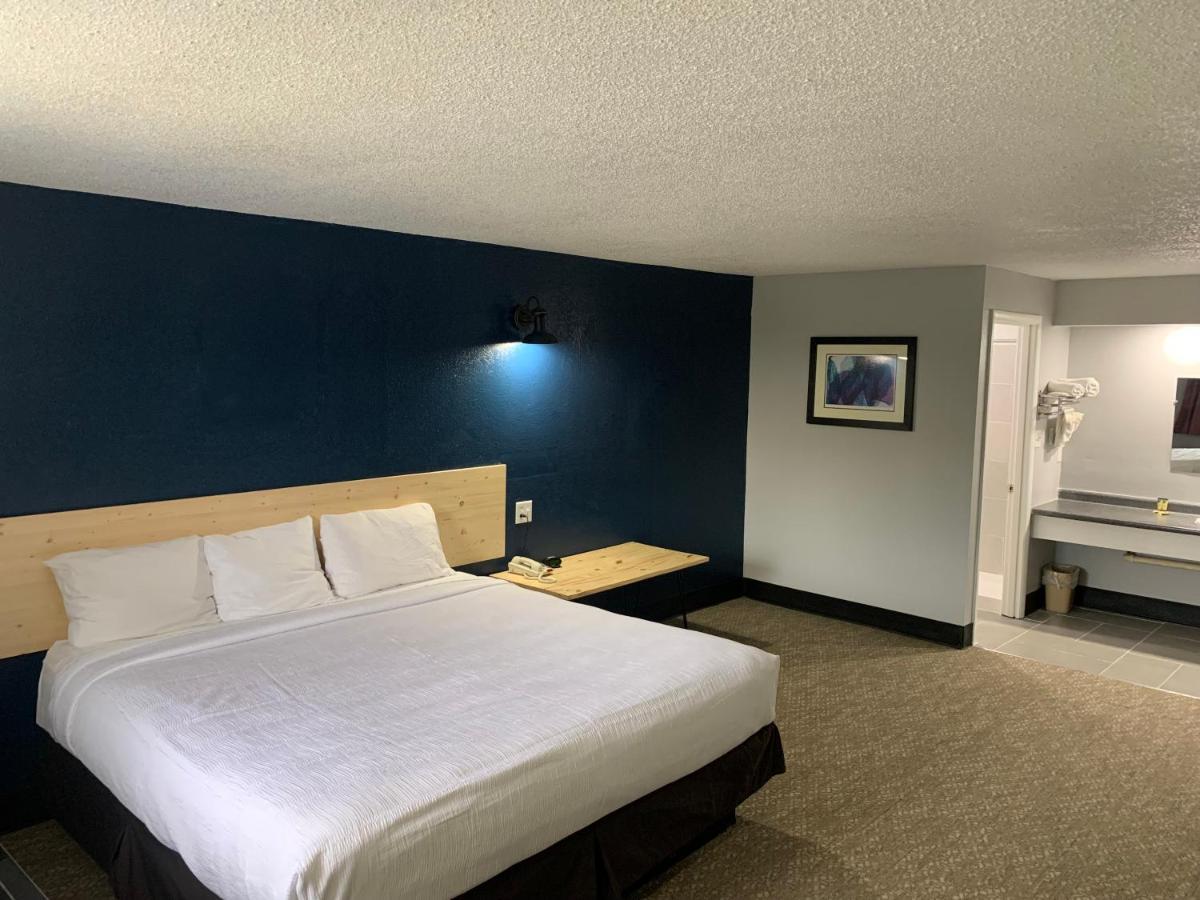 Royalinn Elizabethtown Bagian luar foto